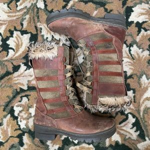 Keen fur trim snow boots